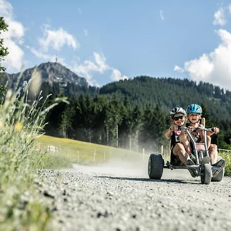 Chalet Terry St. Johann in Tirol